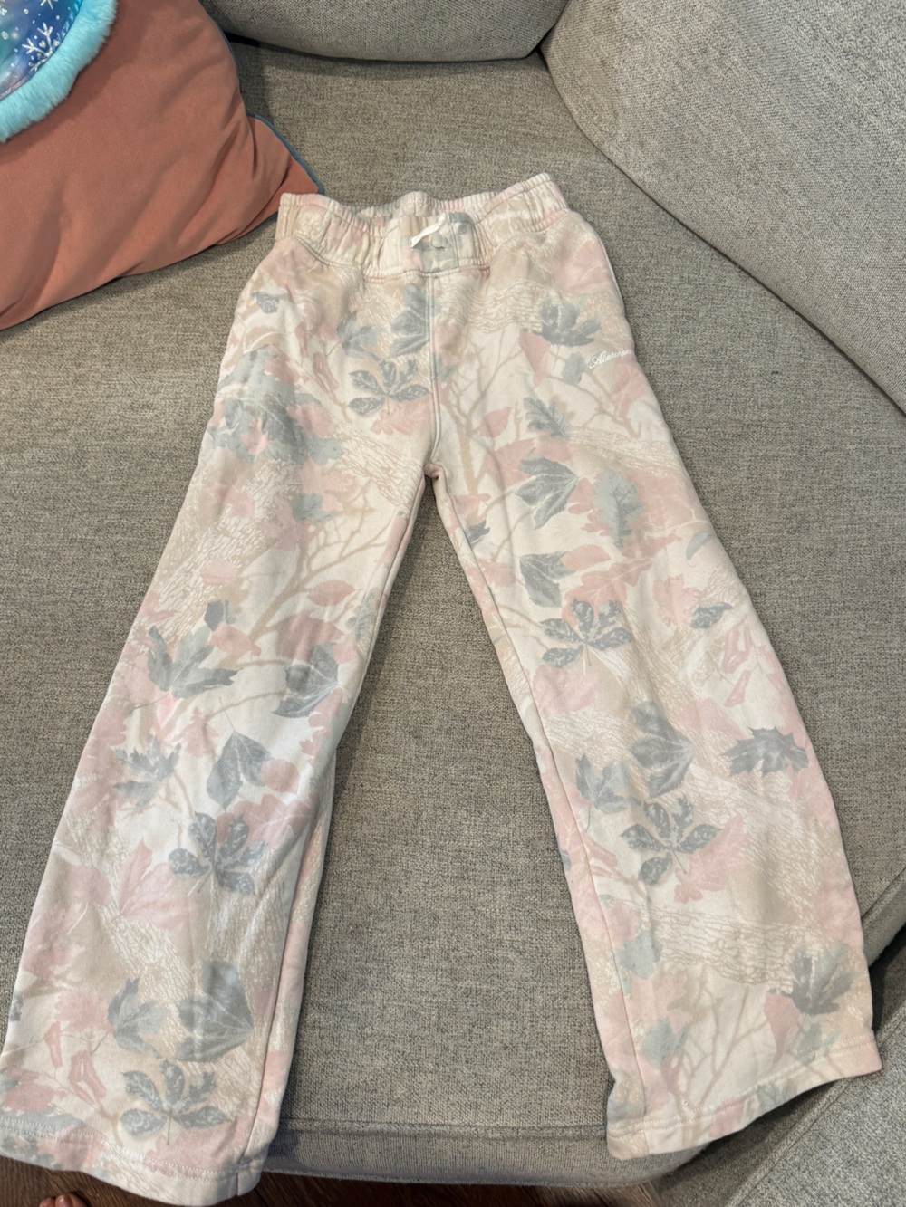 abercrombie kids Pastel camo Tie-Dye Sweatpants - Pink, Gray & Cream size 9/10